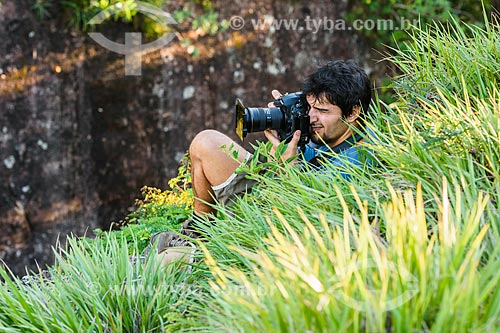  Photographer on top of Rock of Gavea  - Rio de Janeiro city - Rio de Janeiro state (RJ) - Brazil