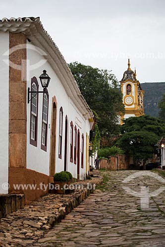  Detail of Matriz Church of Santo Antonio (1710) view from the Geraldo Resende Street  - Tiradentes city - Minas Gerais state (MG) - Brazil