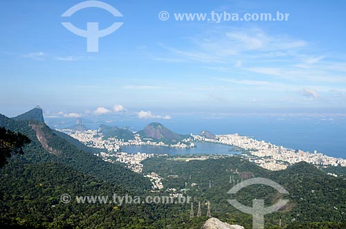  General view from trail of Queimado Mountain with the Christ the Redeemer, Rodrigo de Freitas Lagoon and the Sugar Loaf in the background  - Rio de Janeiro city - Rio de Janeiro state (RJ) - Brazil