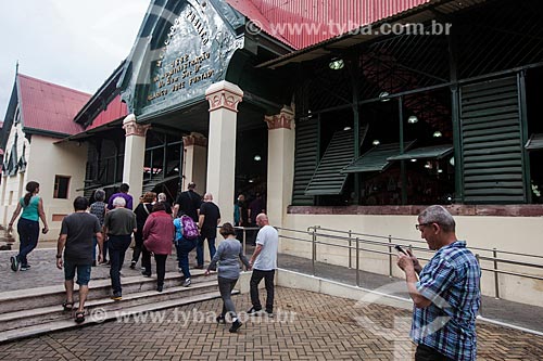  Tourists - Adolpho Lisboa Municipal Market (1883)  - Manaus city - Amazonas state (AM) - Brazil