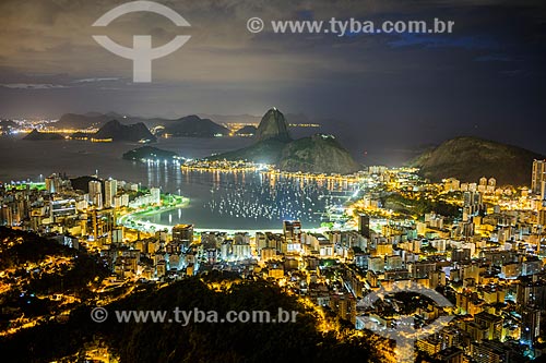  View of the dawn in Botafogo Bay from Mirante Dona Marta with the Sugar Loaf in the background  - Rio de Janeiro city - Rio de Janeiro state (RJ) - Brazil