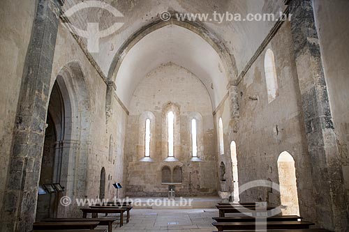  Inside of Saint-Hilaire Abbey (VIII century)  - Gordes city - Vaucluse department - France