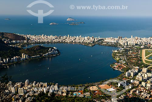  View of the Rodrigo de Freitas Lagoon from Christ the Redeemer mirante  - Rio de Janeiro city - Rio de Janeiro state (RJ) - Brazil