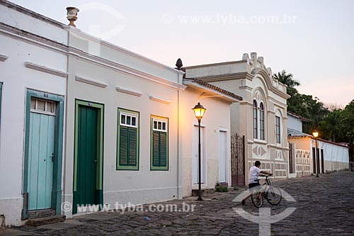  Historic houses - Senador Caiado Street - during the sunset  - Goias city - Goias state (GO) - Brazil