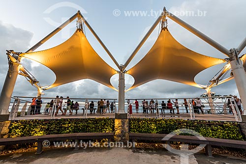  Tourists - mirante of the Sugar Loaf  - Rio de Janeiro city - Rio de Janeiro state (RJ) - Brazil
