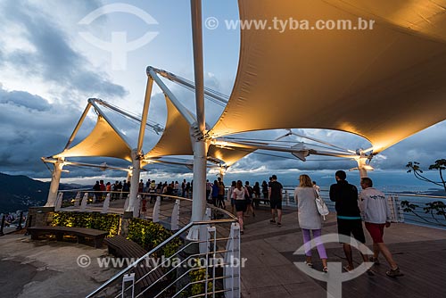  Tourists - mirante of the Sugar Loaf  - Rio de Janeiro city - Rio de Janeiro state (RJ) - Brazil