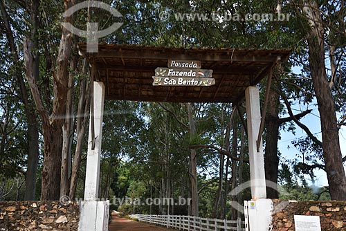  Entrance to Sao Bento Farm - Where are the Waterfalls Sao Bento, Almecegas I and Almecegas II - Chapada dos Veadeiros National Park  - Alto Paraiso de Goias city - Goias state (GO) - Brazil