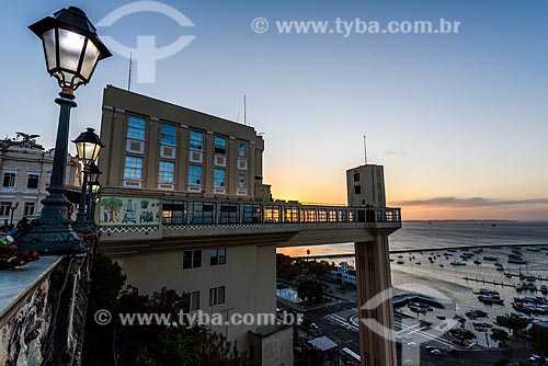  Sunset - Elevador Lacerda (Lacerda Elevator) - 1873  - Salvador city - Bahia state (BA) - Brazil