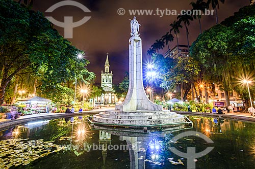  View of the Largo do Machado Square with the Matriz Church of Nossa Senhora da Gloria (1872) in the background  - Rio de Janeiro city - Rio de Janeiro state (RJ) - Brazil