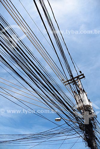  Detail of lamppost  - Rio de Janeiro city - Rio de Janeiro state (RJ) - Brazil