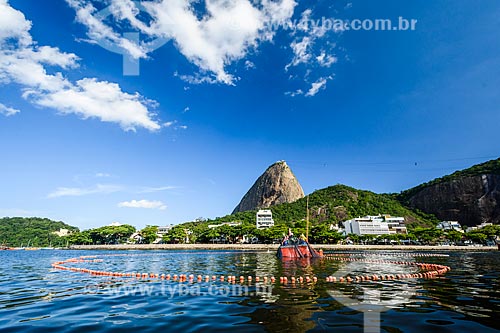  Fishermen - Guanabara Bay with the Sugar Loaf in the background  - Rio de Janeiro city - Rio de Janeiro state (RJ) - Brazil