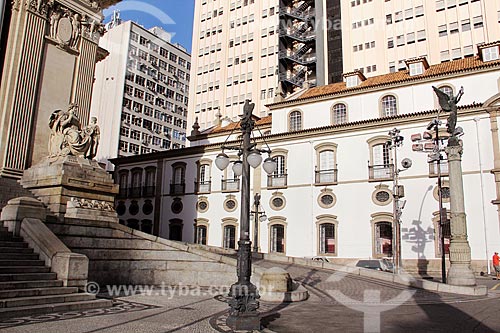  Facade of the Legislative Assembly of the State of Rio de Janeiro (ALERJ) - 1926 - with the side facade of the Sao Jose Church (1816)  - Rio de Janeiro city - Rio de Janeiro state (RJ) - Brazil