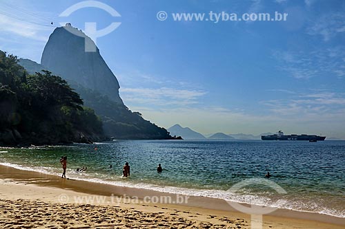  Vermelha Beach (Red Beach) with the Sugar Loaf in the background  - Rio de Janeiro city - Rio de Janeiro state (RJ) - Brazil