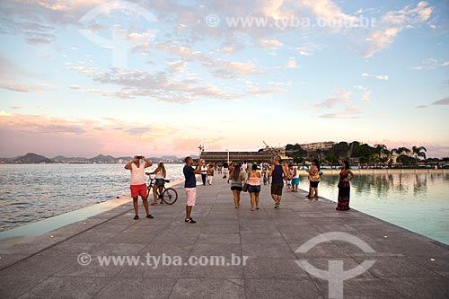  View of Rio de Janeiro city waterfront from Amanha Museum (Museum of Tomorrow) during the sunset  - Rio de Janeiro city - Rio de Janeiro state (RJ) - Brazil