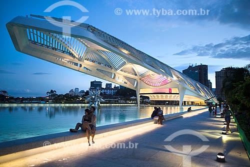  View of Amanha Museum (Museum of Tomorrow) during the sunset  - Rio de Janeiro city - Rio de Janeiro state (RJ) - Brazil