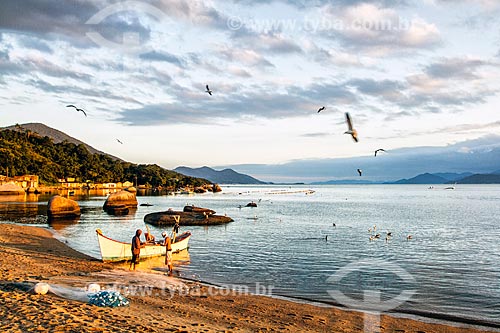  Fishermen at Tapera Beach  - Florianopolis city - Santa Catarina state (SC) - Brazil