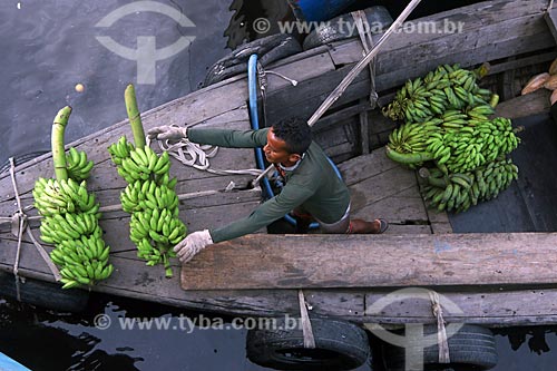  Banana transport in the port of Manaus  - Manaus city - Amazonas state (AM) - Brazil