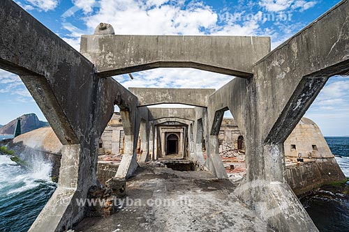  View of the footbridge of the Tamandare da Laje Fort (1555)  - Rio de Janeiro city - Rio de Janeiro state (RJ) - Brazil