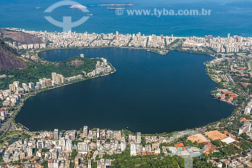  View of the Rodrigo de Freitas Lagoon from the Christ the Redeemer mirante  - Rio de Janeiro city - Rio de Janeiro state (RJ) - Brazil