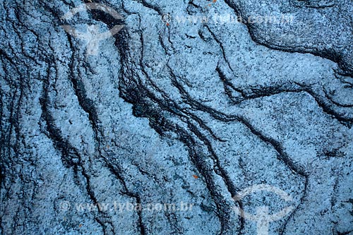  Detail of river erosion near to Salto River - Ibitipoca State Park  - Lima Duarte city - Minas Gerais state (MG) - Brazil