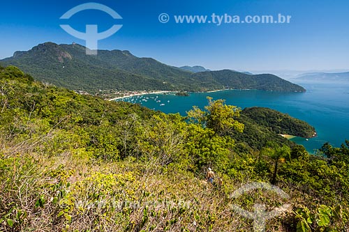  General view of the Abraao Beach  - Angra dos Reis city - Rio de Janeiro state (RJ) - Brazil