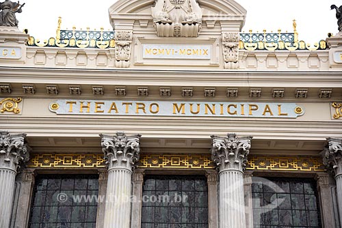  Detail of facade of the Municipal Theater of Rio de Janeiro  - Rio de Janeiro city - Rio de Janeiro state (RJ) - Brazil