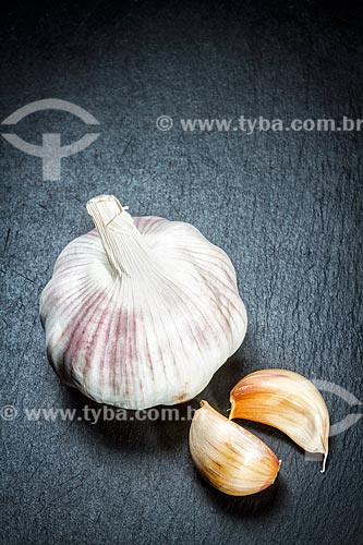  Detail of garlic (Allium sativum)  - Brazil