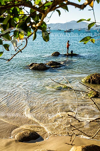  Fisherman - Jurere Beach waterfront  - Florianopolis city - Santa Catarina state (SC) - Brazil