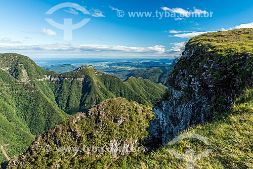  View of the Montenegro Canyon between Sao Jose dos Ausentes and Bom Jardim da Serra cities  - Sao Jose dos Ausentes city - Rio Grande do Sul state (RS) - Brazil