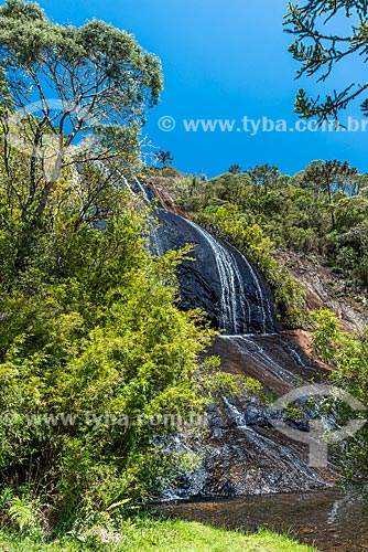  View of the Veu da noiva Waterfall  - Urubici city - Santa Catarina state (SC) - Brazil