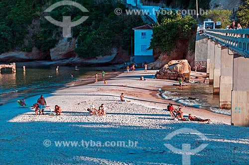  Bathers - Boa Viagem Beach  - Niteroi city - Rio de Janeiro state (RJ) - Brazil