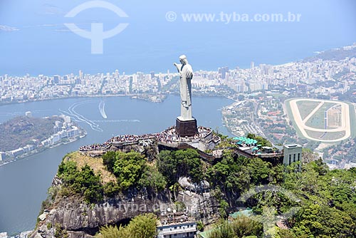  Aerial photo of the Christ the Redeemer with the Rodrigo de Freitas Lagoon  - Rio de Janeiro city - Rio de Janeiro state (RJ) - Brazil