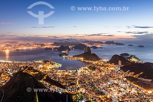 View of the dawn - Sugarloaf from the Christ the Redeemer mirante  - Rio de Janeiro city - Rio de Janeiro state (RJ) - Brazil