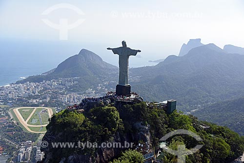  Aerial photo of the Christ the Redeemer (1931) with the Morro Dois Irmaos (Two Brothers Mountain) and the Rock of Gavea in the background  - Rio de Janeiro city - Rio de Janeiro state (RJ) - Brazil