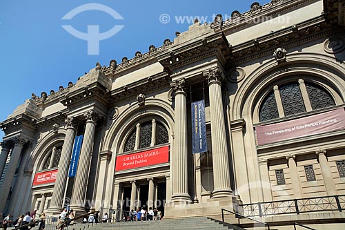  Facade of the Metropolitan Museum of Art (1820)  - New York city - New York - United States of America