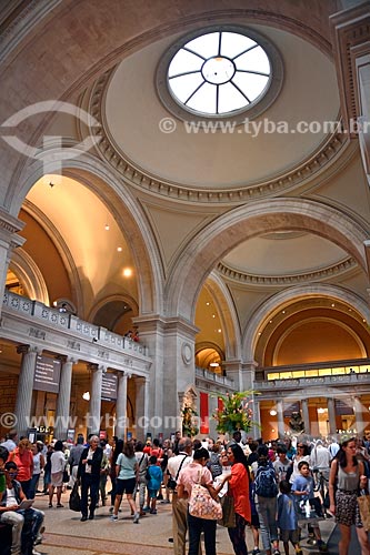  Entrance hall of Metropolitan Museum of Art (1820)  - New York city - New York - United States of America