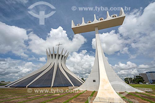  Facade of the Metropolitan Cathedral of Our Lady of Aparecida (1958) - also known as Cathedral of Brasilia  - Brasilia city - Distrito Federal (Federal District) (DF) - Brazil