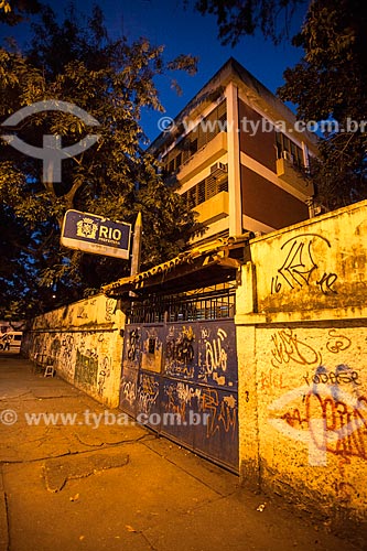  Facade of George Pfisterer Municipal School - poor state of repair  - Rio de Janeiro city - Rio de Janeiro state (RJ) - Brazil