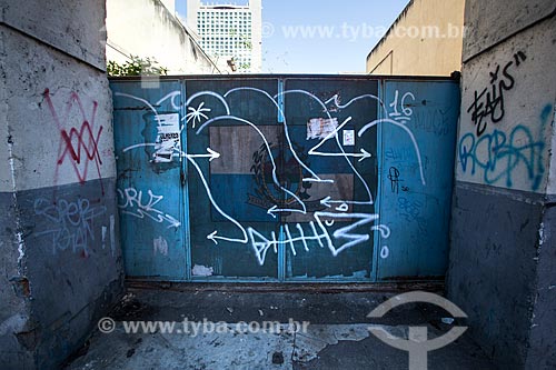  Detail of gateway of the 13th Military Police Battalion abandoned  - Rio de Janeiro city - Rio de Janeiro state (RJ) - Brazil