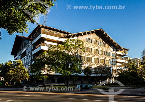  Facade of the headquarters of Blumenau city hall (1982) with enxaimel style  - Blumenau city - Santa Catarina state (SC) - Brazil