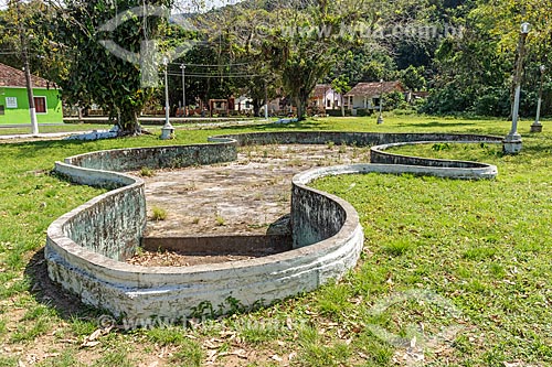  Abandonment artificial lake - park - Dois Rios Village  - Angra dos Reis city - Rio de Janeiro state (RJ) - Brazil