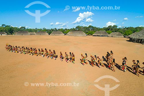  Beija-flor dance (Hummingbird dance) - Aiha village of the Kalapalo tribe - INCREASE OF 100% OF THE VALUE OF TABLE  - Querencia city - Mato Grosso state (MT) - Brazil