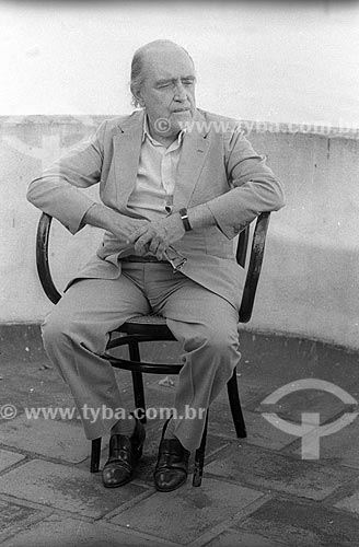  Oscar Niemeyer in his office at Atlantica Avenue - 80s  - Rio de Janeiro city - Rio de Janeiro state (RJ) - Brazil