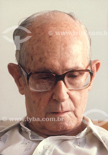  Detail of writer Carlos Drummond de Andrade in your house - 80s  - Rio de Janeiro city - Rio de Janeiro state (RJ) - Brazil