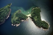 Aerial view of Paqueta Island - Ilha Grande Bay - Angra dos Reis city - Rio de Janeiro state (RJ) - Brazil