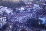 Rubble from an unfinished building that was imploded - Republica Square - Niteroi city - Rio de Janeiro state (RJ) - Brazil