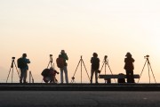 people photographing the sunrise on Copacabana Beach - Rio de Janeiro city - Rio de Janeiro state (RJ) - Brazil