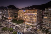 Picture taken with drone of the Copacabana Palace Hotel (1923) - Copacabana Beach waterfront  - Rio de Janeiro city - Rio de Janeiro state (RJ) - Brazil