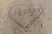 Heart drawing made in the sand on Copacabana Beach - Rio de Janeiro city - Rio de Janeiro state (RJ) - Brazil