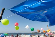 Trade stall on the edge of Copacabana Beach with balloon decoration - Rio de Janeiro city - Rio de Janeiro state (RJ) - Brazil